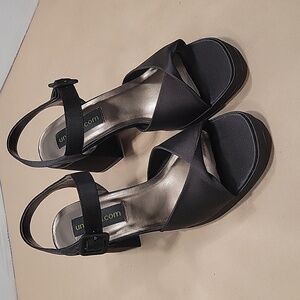 Unlisted Size 7.5, Black, Twist Front, Chunky Heel Sandals. NEW without tag.